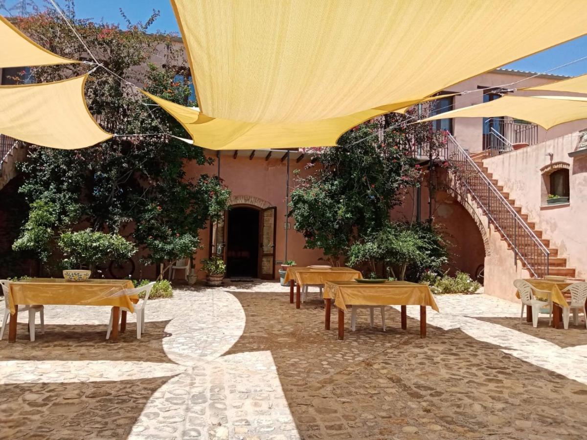 Agriturismo Case Tabarani Collesano المظهر الخارجي الصورة