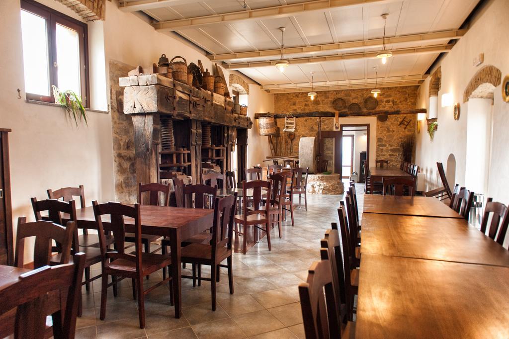 Agriturismo Case Tabarani Collesano المظهر الخارجي الصورة
