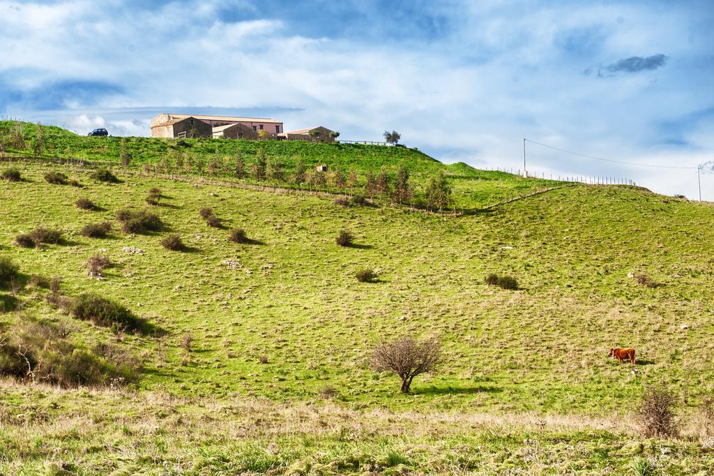 Agriturismo Case Tabarani Collesano المظهر الخارجي الصورة