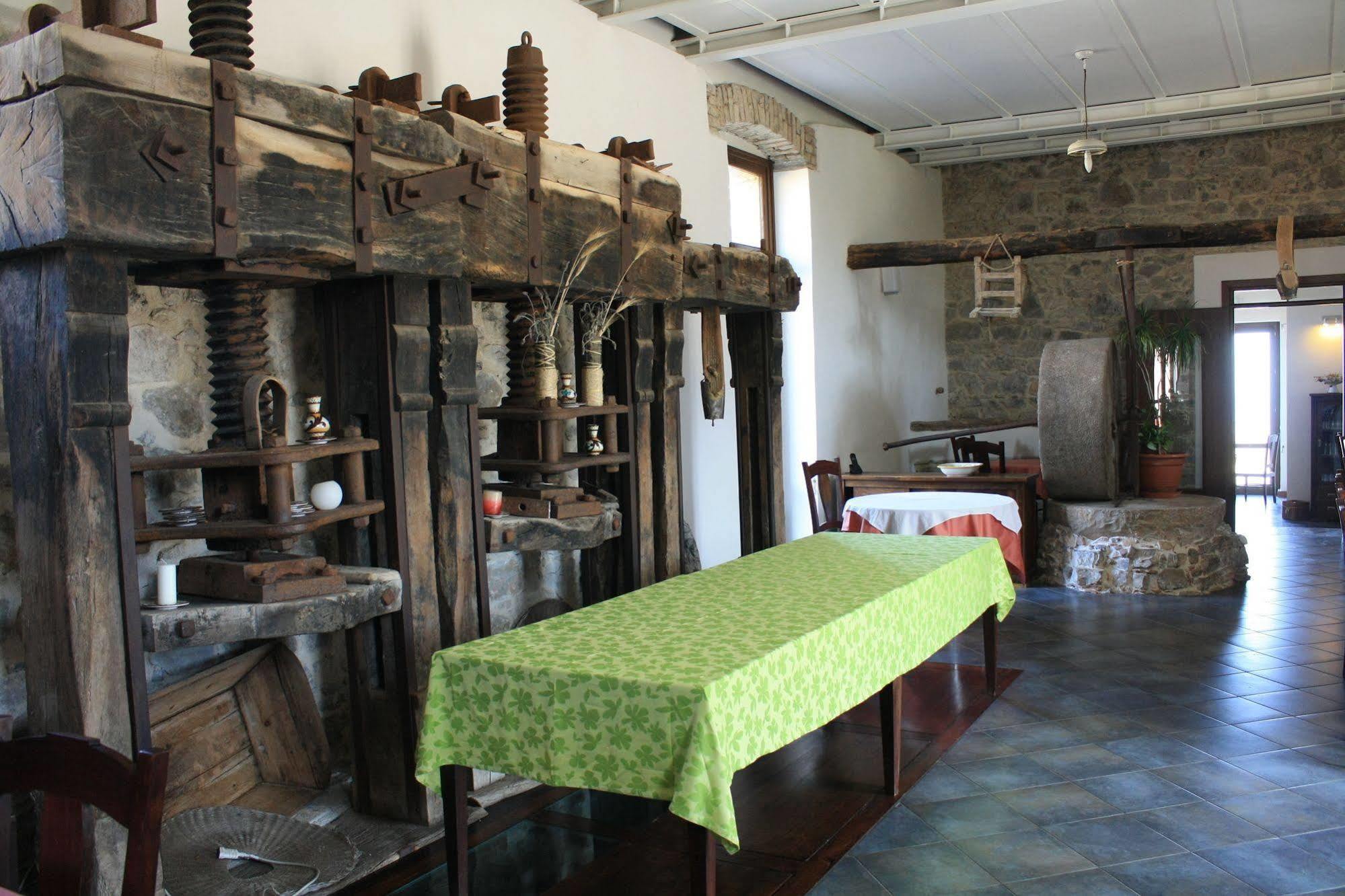 Agriturismo Case Tabarani Collesano المظهر الخارجي الصورة