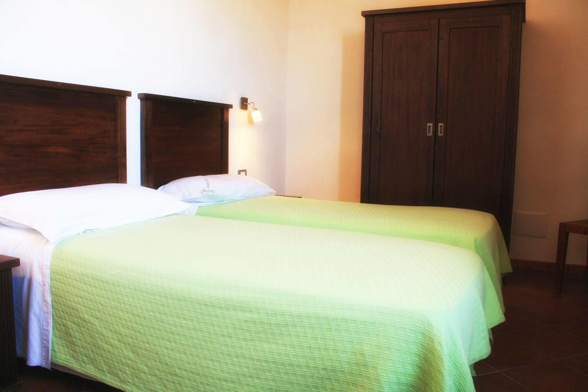 Agriturismo Case Tabarani Collesano المظهر الخارجي الصورة